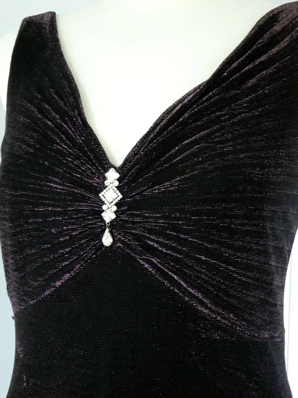 ONYX NITE Iridescent Dark Black Blue Sleeveless Embellished Formal DRESS size 12